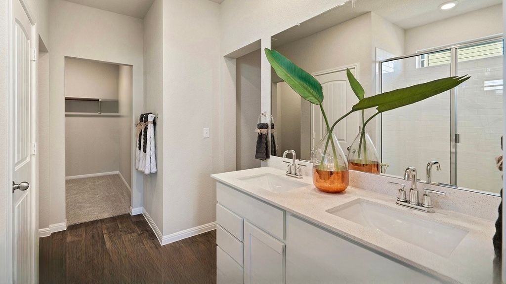 611 Bluffview Dr - Photo 6 of 13