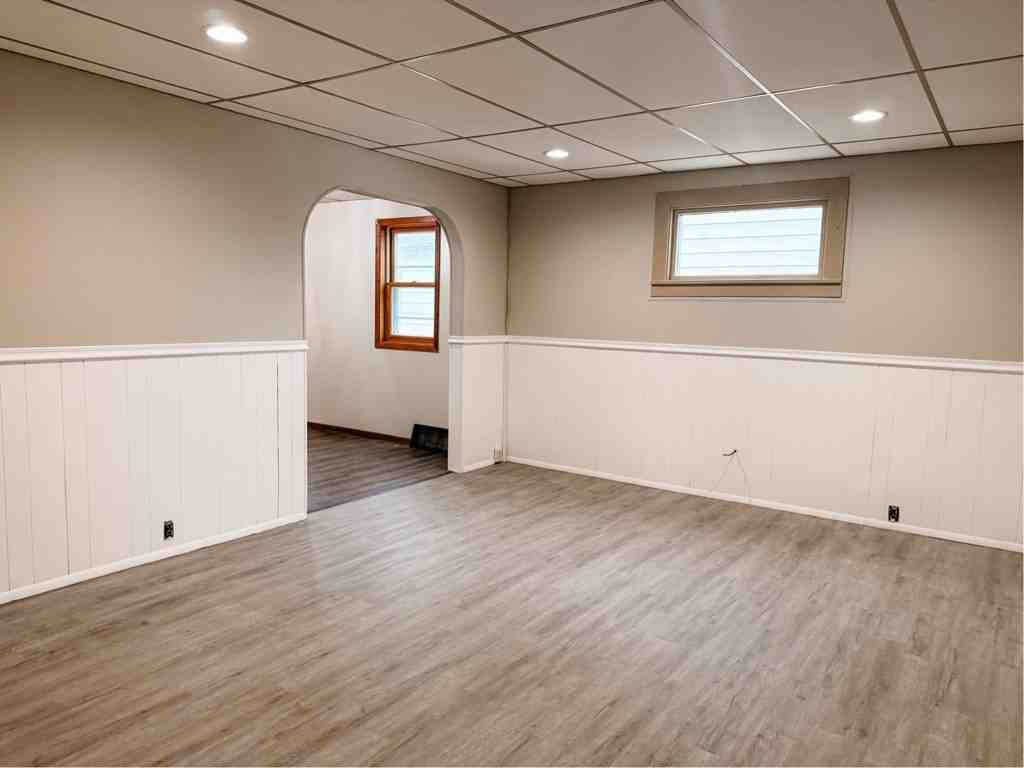 508 Indiana Ave - Photo 3 of 14