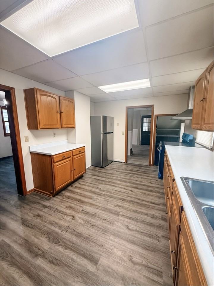 508 Indiana Ave - Photo 6 of 14