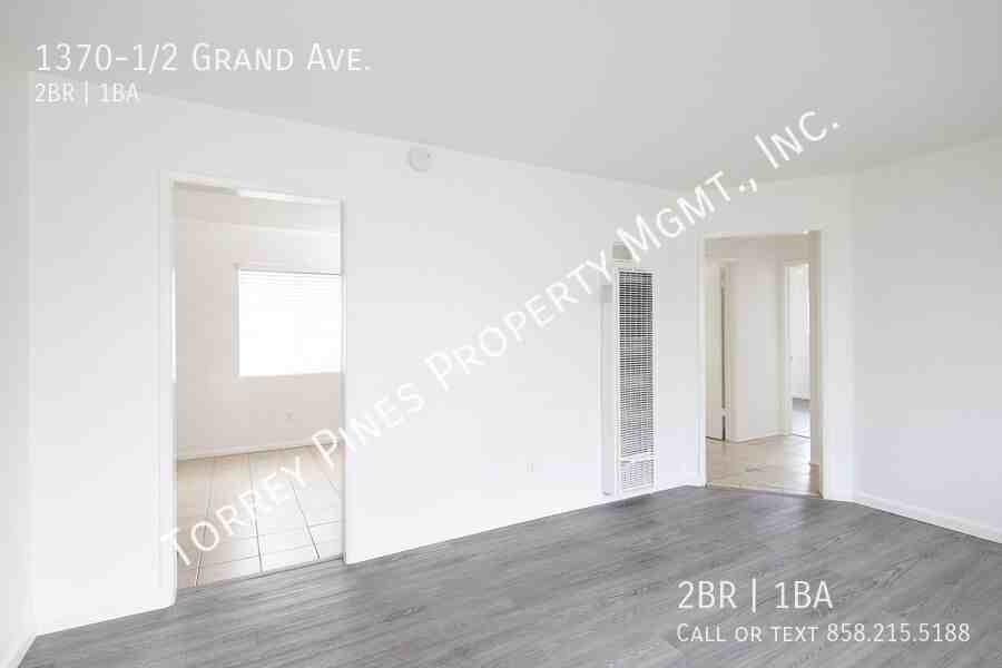 1370 1/2 Grand Ave - Photo 3 of 22