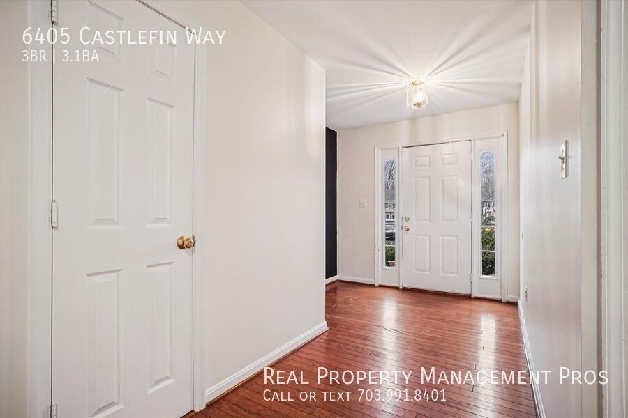 6405 Castlefin Way - Photo 2 of 43