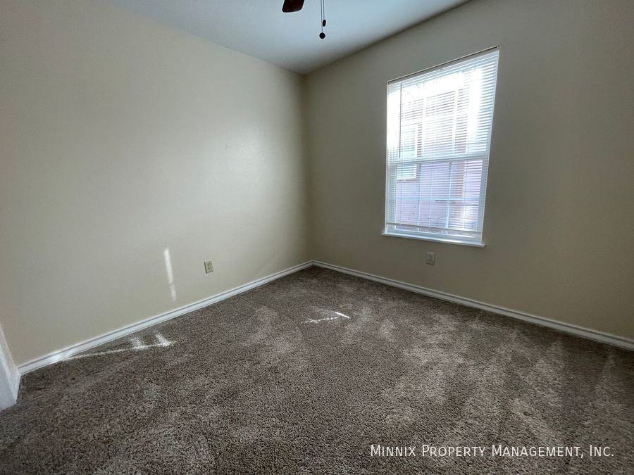 1400 5th Ave #B - Photo 6 of 16