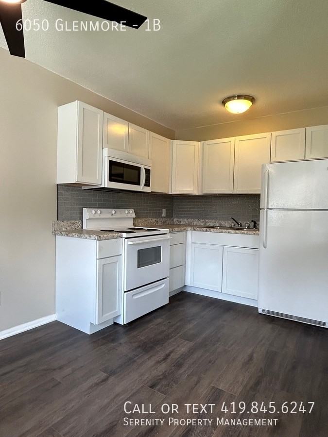 6050 Glenmore Rd #1B - Photo 3 of 7