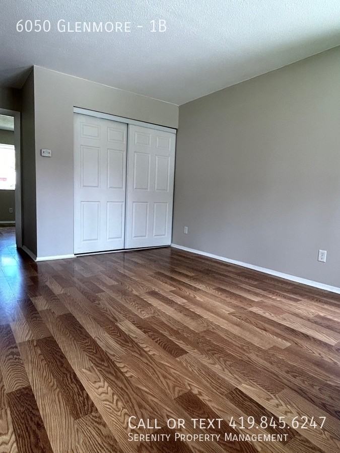 6050 Glenmore Rd #1B - Photo 4 of 7