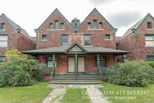 519 W Delaware Ave - Photo 1 of 1