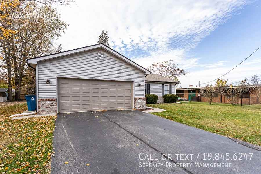 5851 Woodrow Dr - Photo 2 of 22