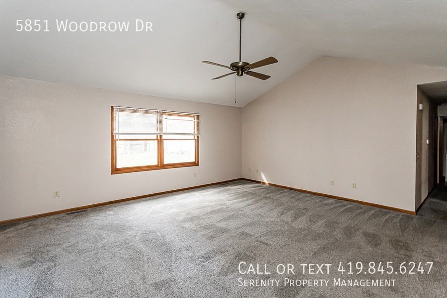 5851 Woodrow Dr - Photo 4 of 22