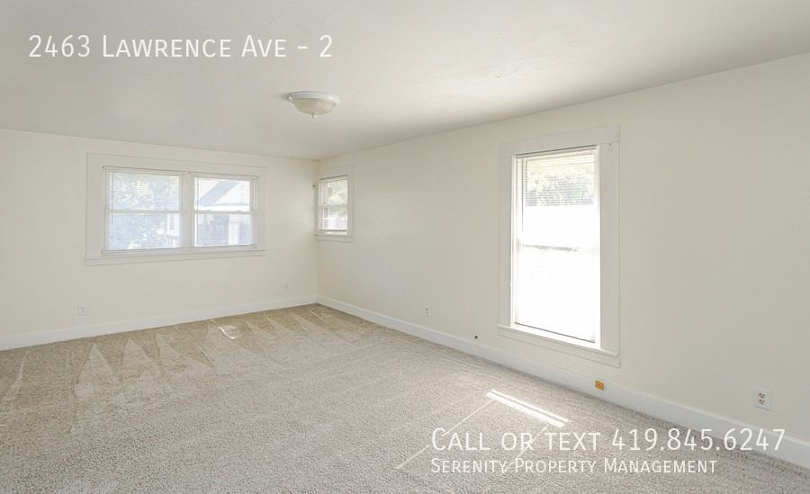 2463 Lawrence Ave #2 - Photo 3 of 21