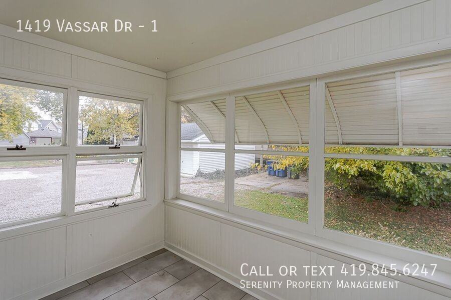 1419 Vassar Dr #1 - Photo 3 of 18