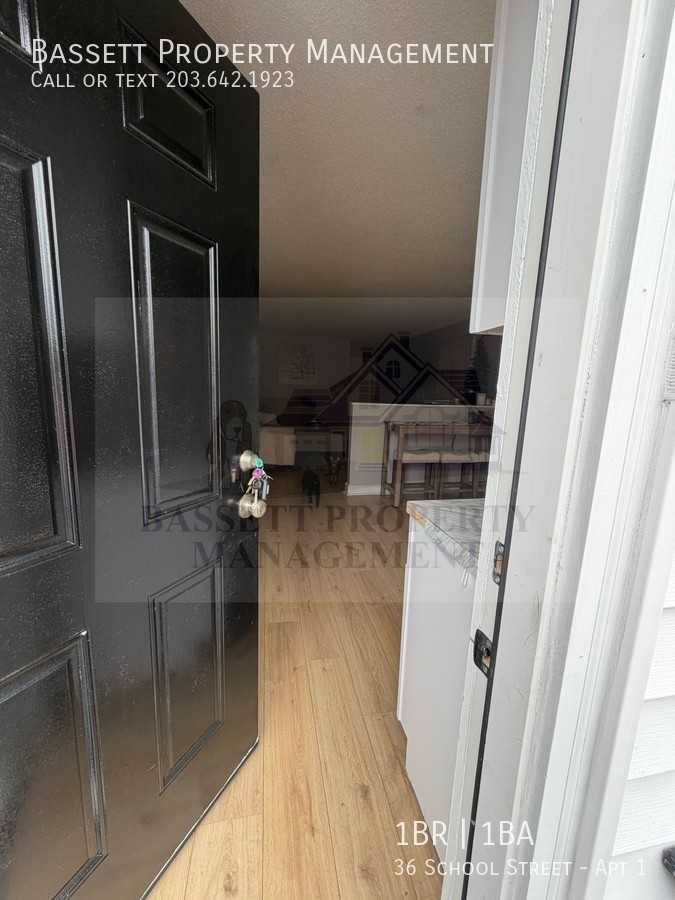 36 School St Apt 1 - Photo 2 of 17