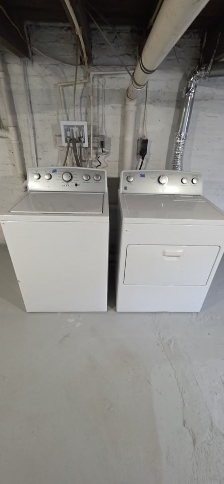 420 N Montford Ave - Photo 7 of 12