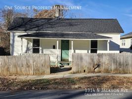 featured image of 1314 N Jackson Ave