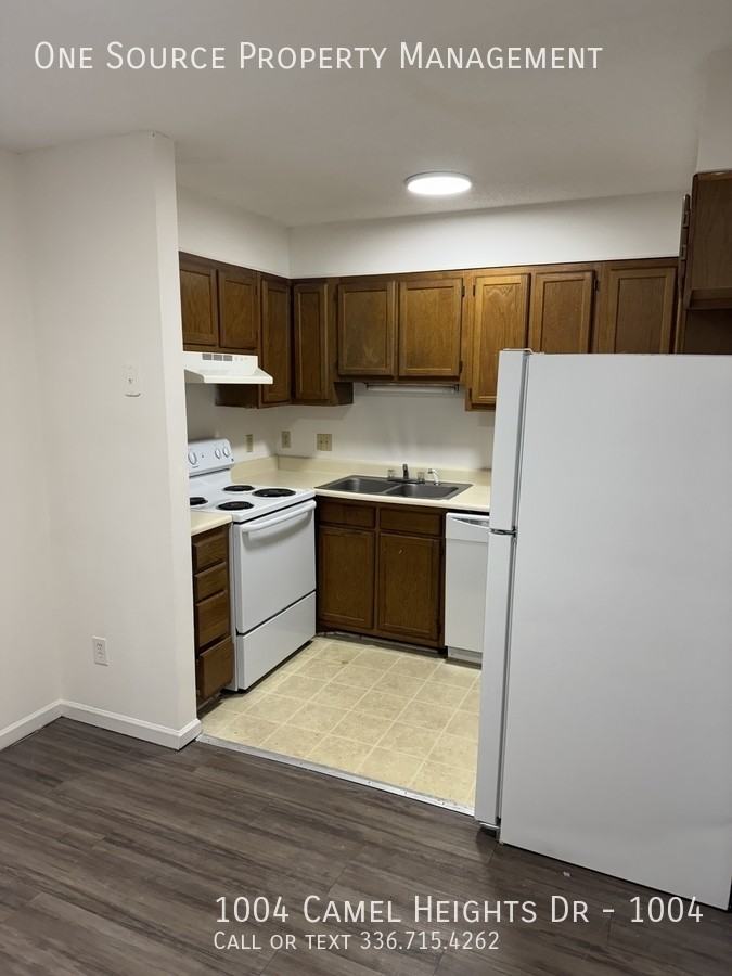 1004 Camel Heights Dr #1004 - Photo 5 of 11