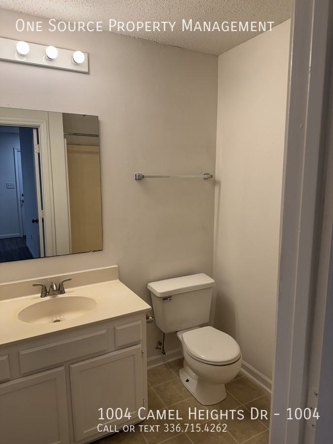 1004 Camel Heights Dr #1004 - Photo 6 of 11