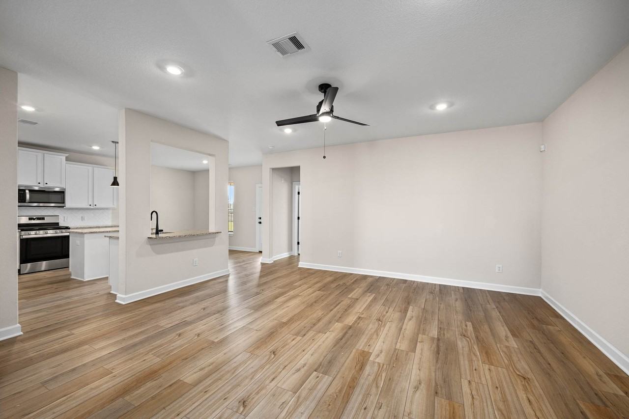 3031 Sunmoon Ln #3031 - Photo 2 of 19