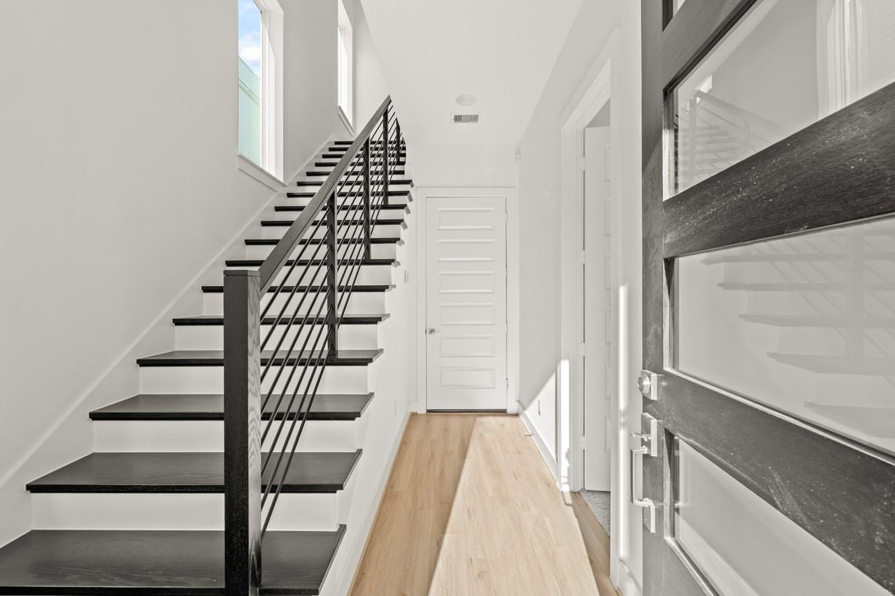 1309 Rosewood St #1309 - Photo 2 of 19