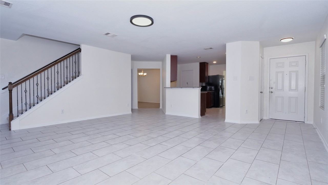 3318 Madison Elm St #3318 - Photo 5 of 22