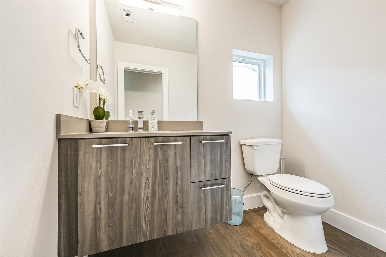 2136 Dennis St #2136 - Photo 5 of 49