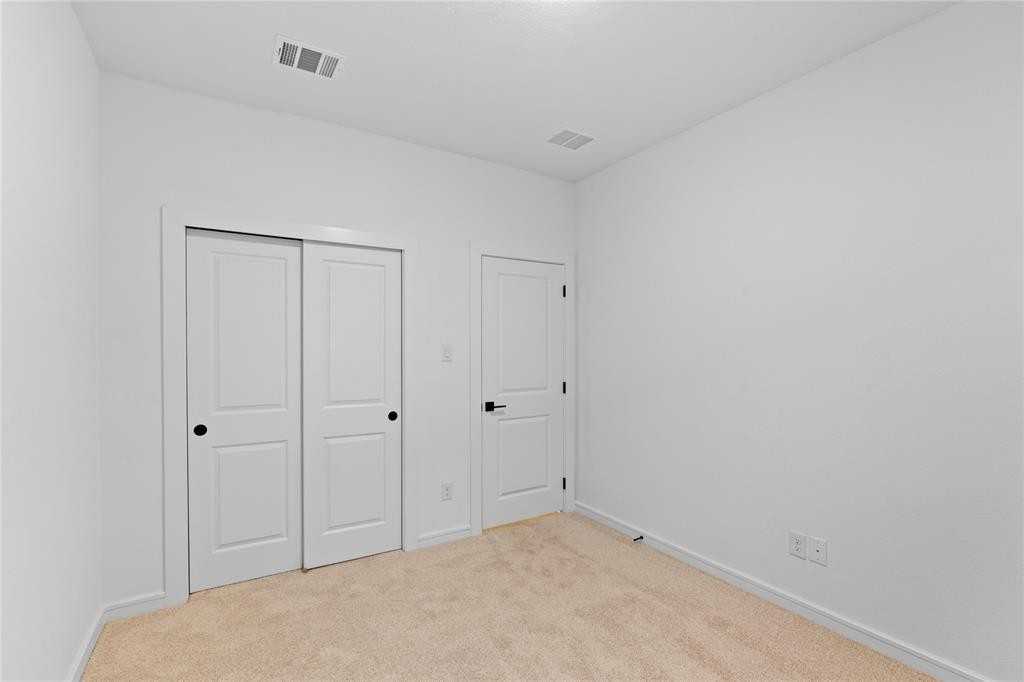 1304 Elliott Rd #1304 - Photo 2 of 26