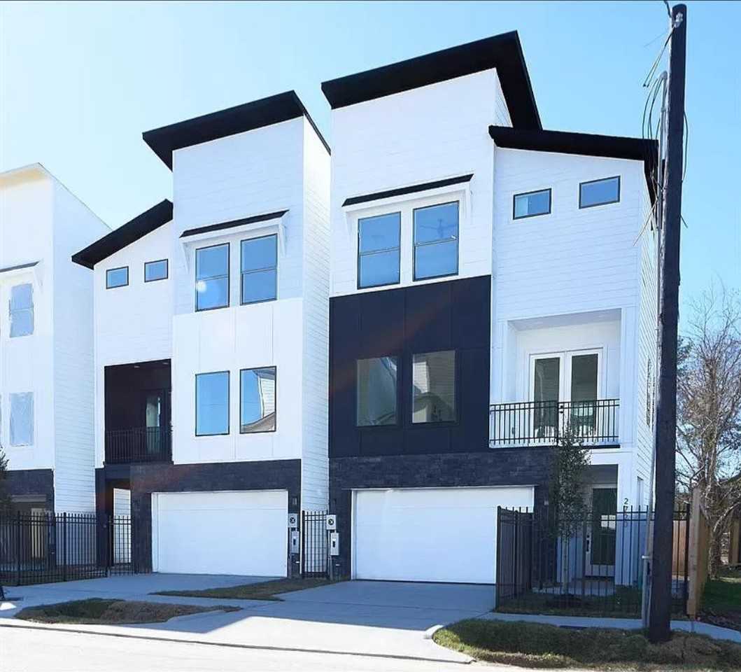 2724 Rosalie St #2724 - Photo 5 of 26