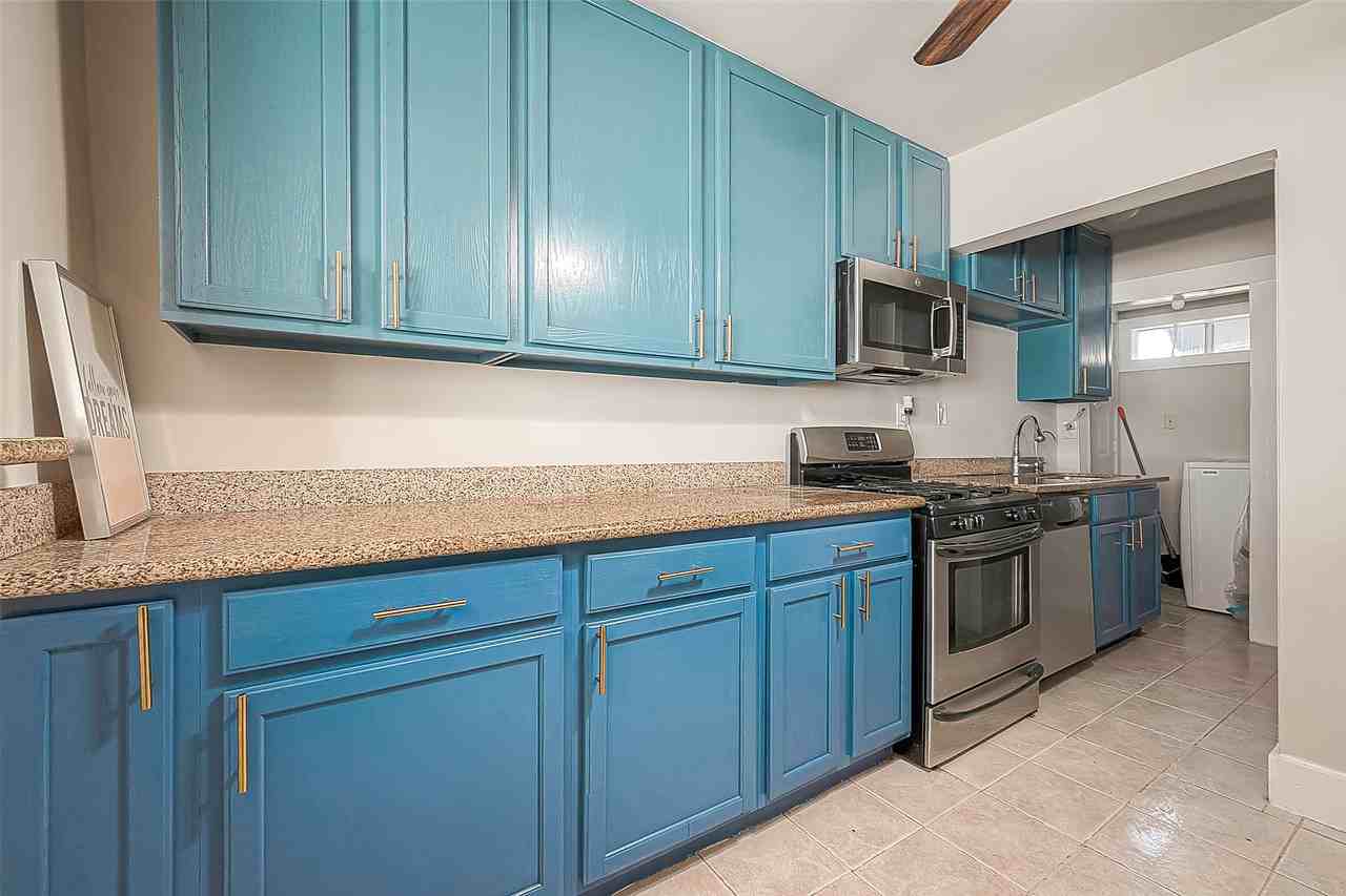 1409 Wheeler St #1409 - Photo 6 of 34