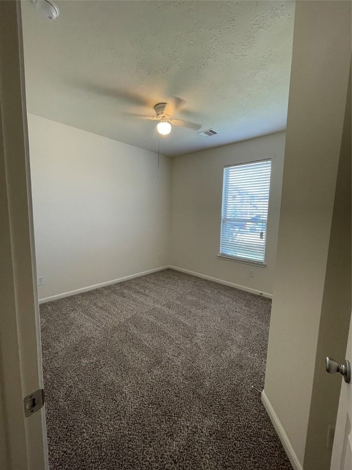 5006 Pine Ridge Knoll Ct #5006 - Photo 4 of 13