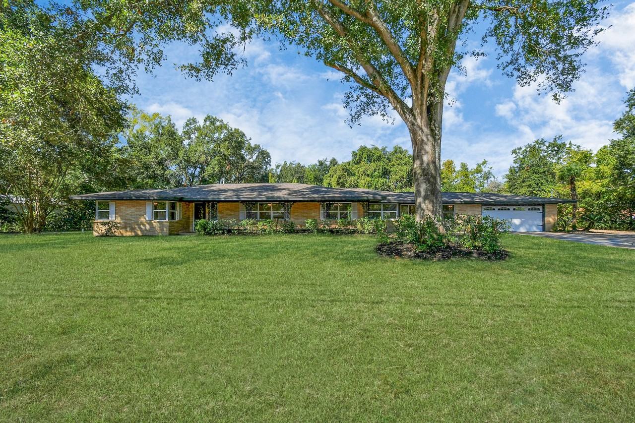 1805 East Ave #1805 - Photo 3 of 40