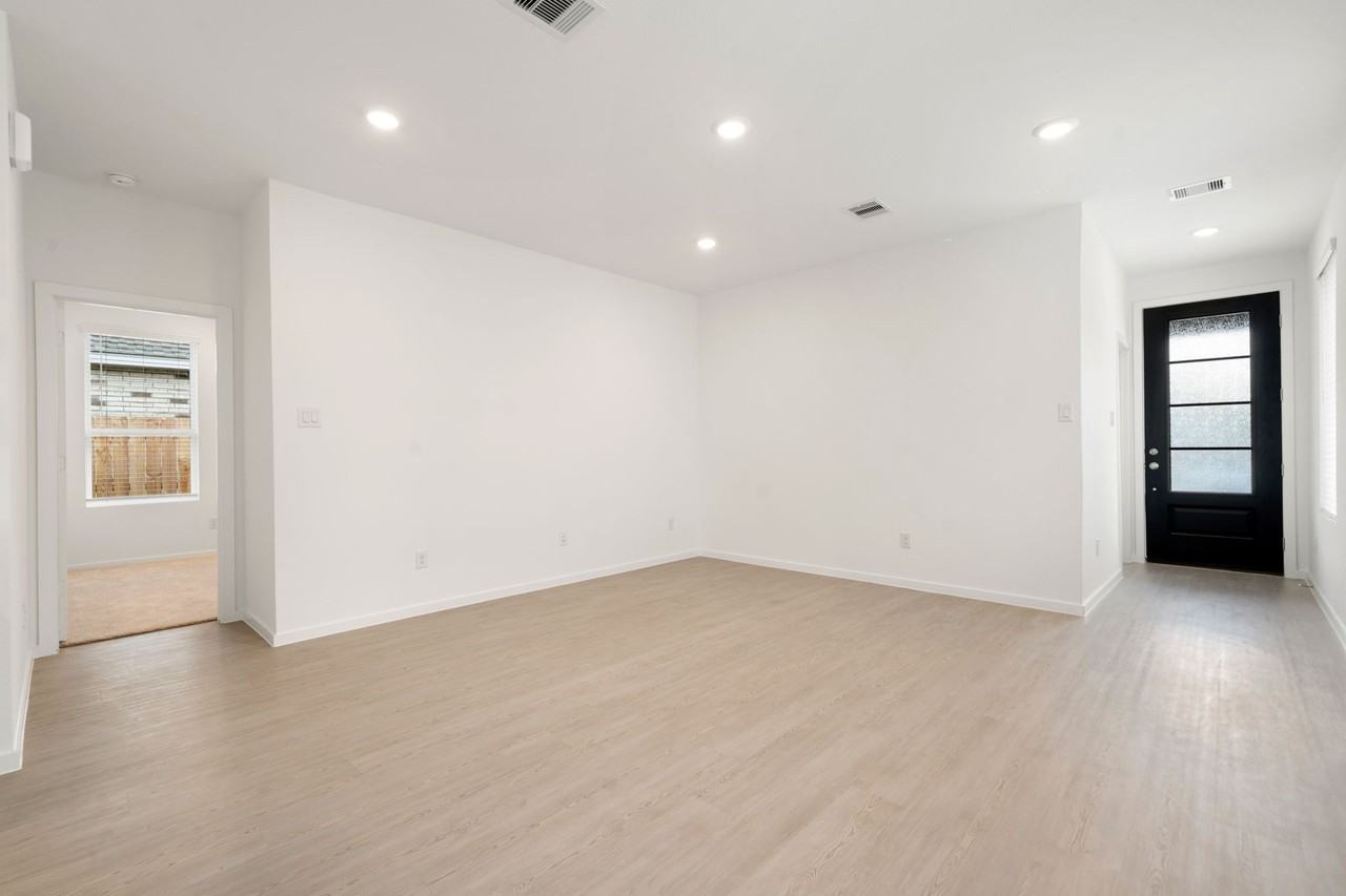 6742 Sunset Velvet Dr #6742 - Photo 6 of 29