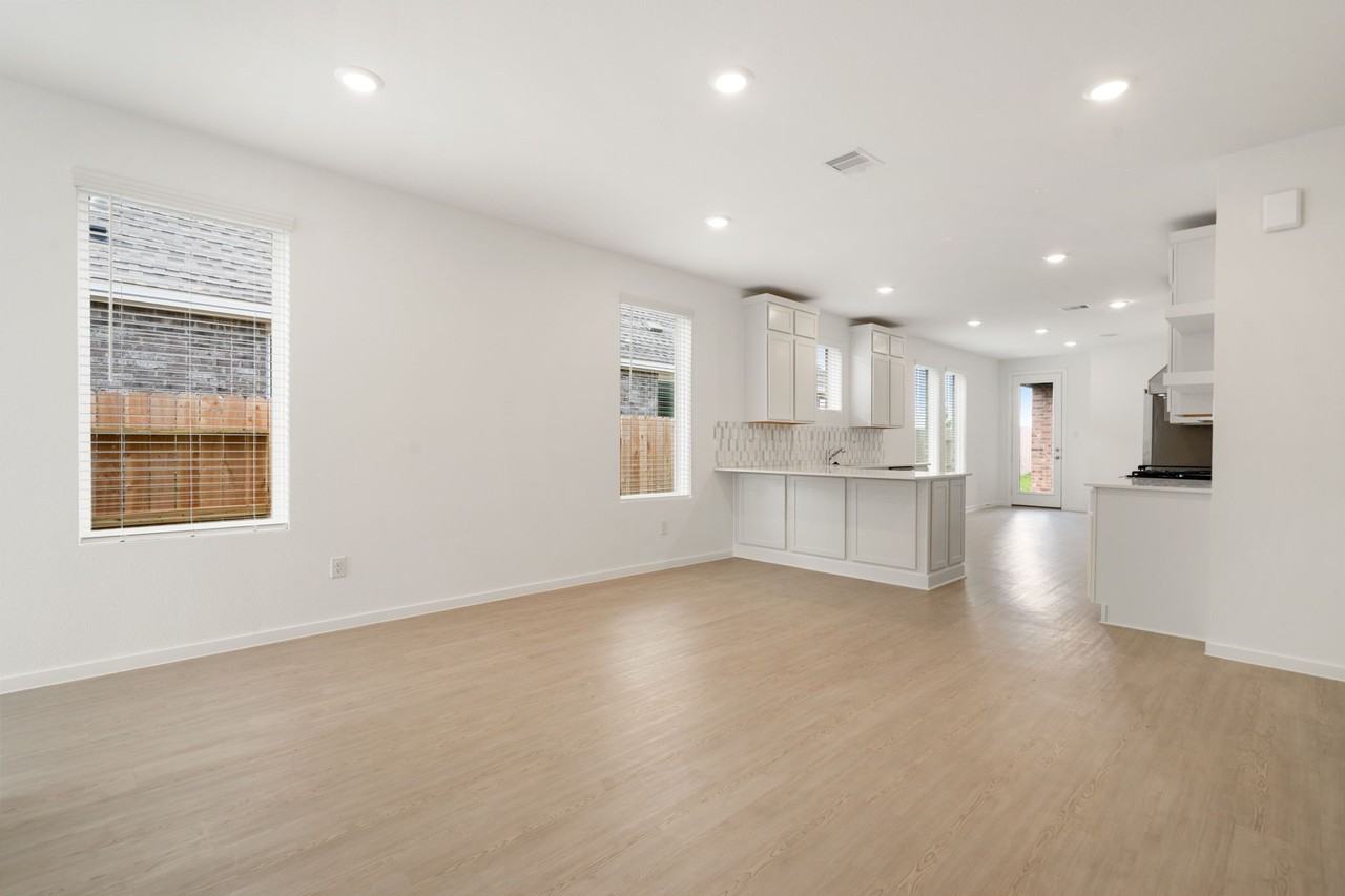 6742 Sunset Velvet Dr #6742 - Photo 7 of 29