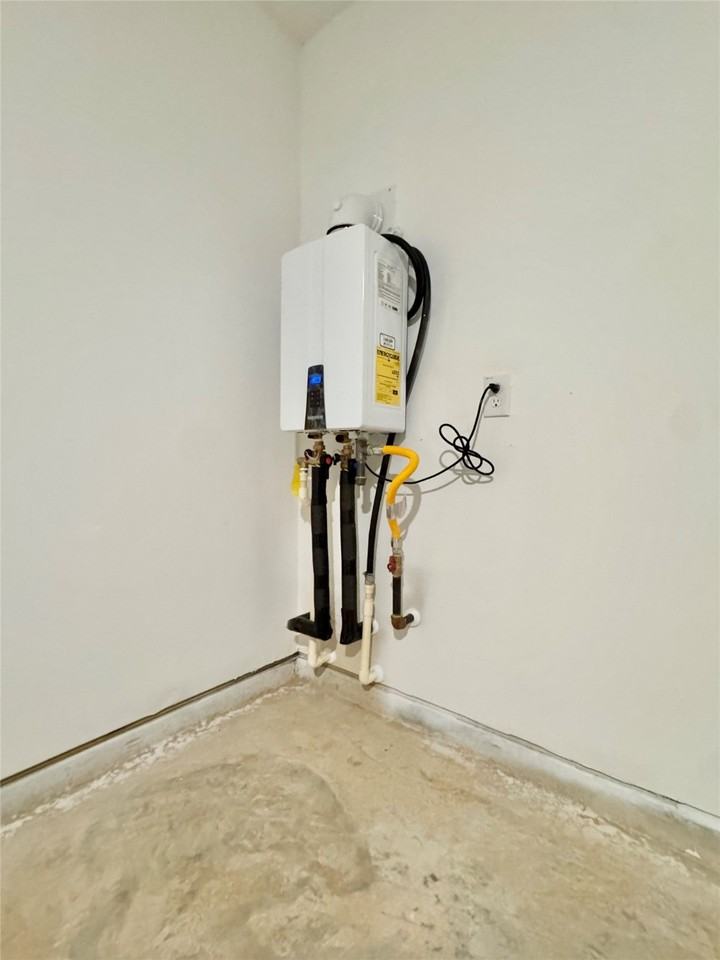 14885 N Ascot Bend Cir #14885 - Photo 3 of 14