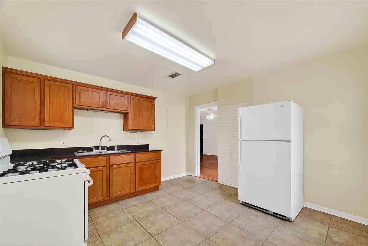 3422 Rosedale St #3422-3 - Photo 3 of 21