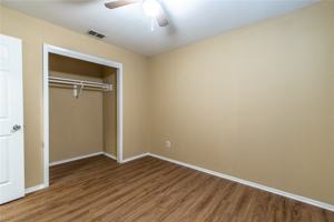 featured image of 5705 Crest Pebble Dr #5705