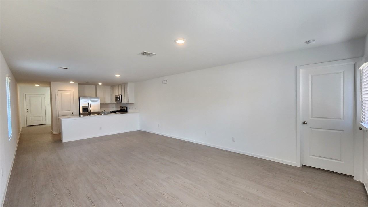 3064 Dawn Sound Dr #3064 - Photo 7 of 33