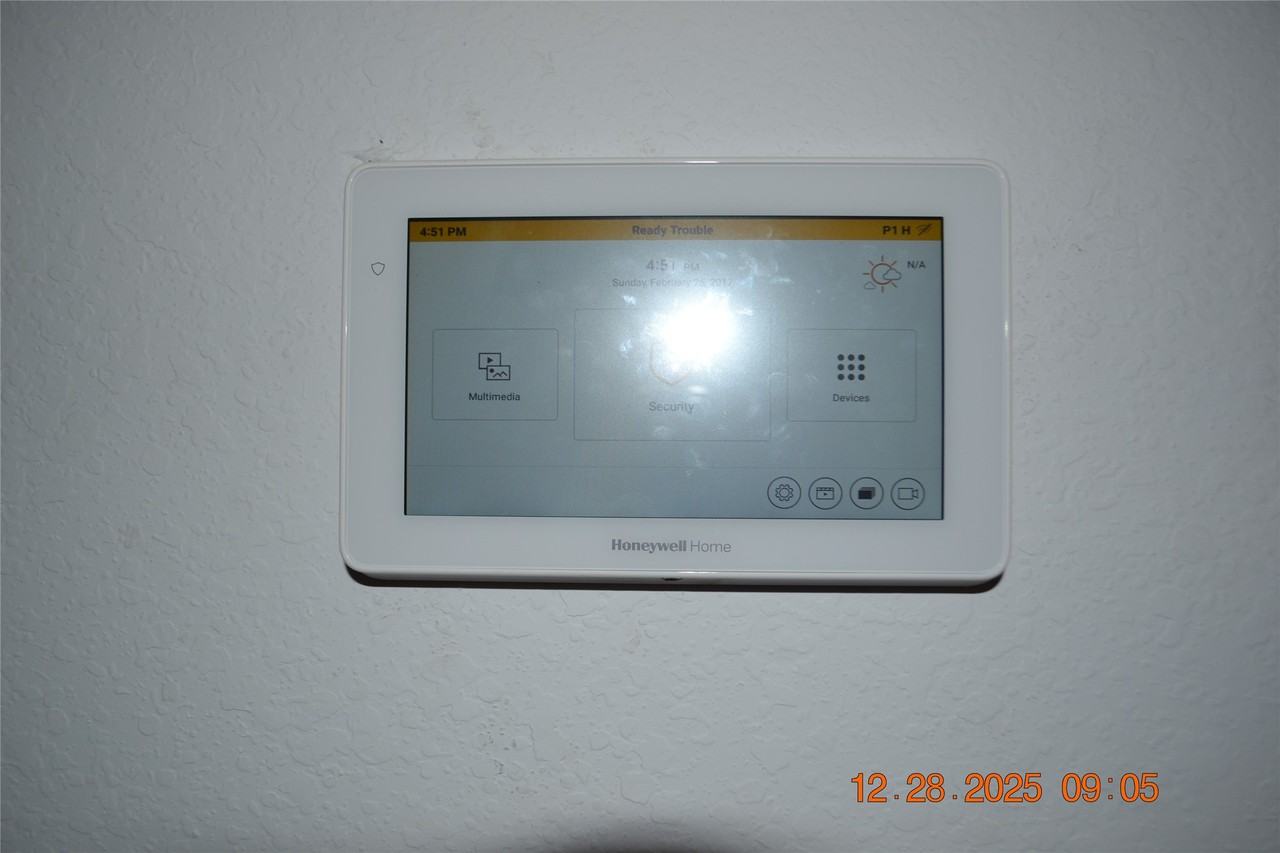 1613 Sunbend Ln #1613 - Photo 4 of 31