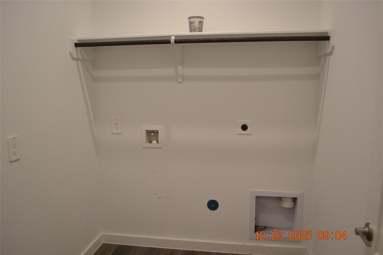 1613 Sunbend Ln #1613 - Photo 5 of 31