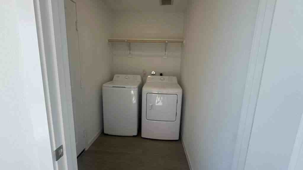 26810 Cascade Sunrise Street #26810 - Photo 6 of 15