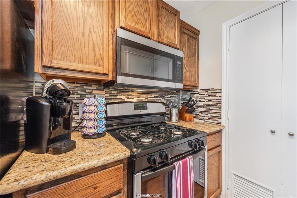 1223 Oney Hervey Dr #1223 - Photo 6 of 22