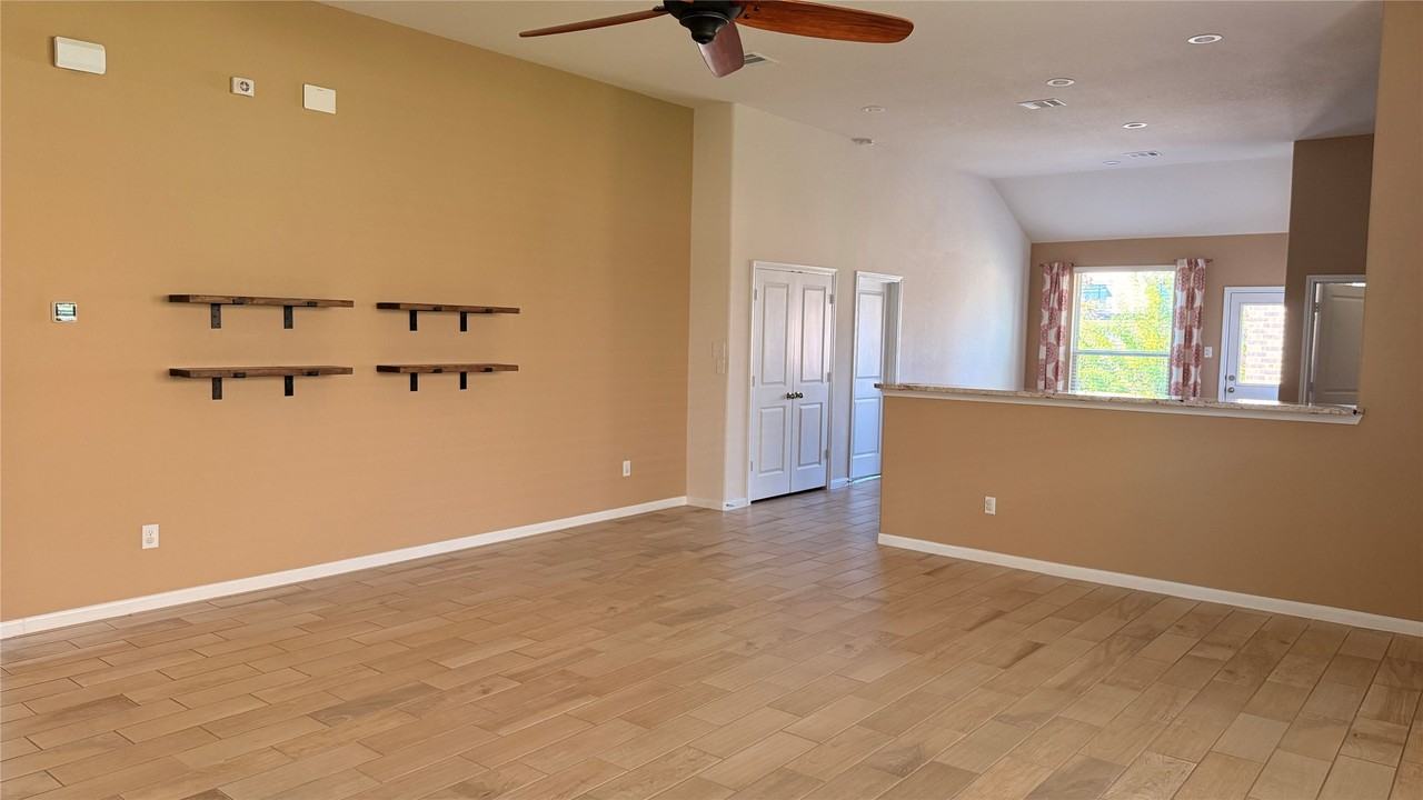 6723 Barrington Creek Trce #6723 - Photo 6 of 16