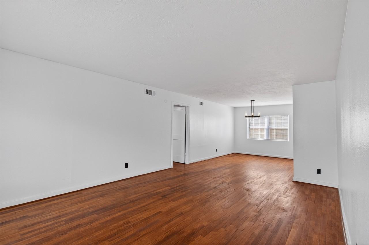 3444 Blodgett St #3444 - Photo 5 of 22