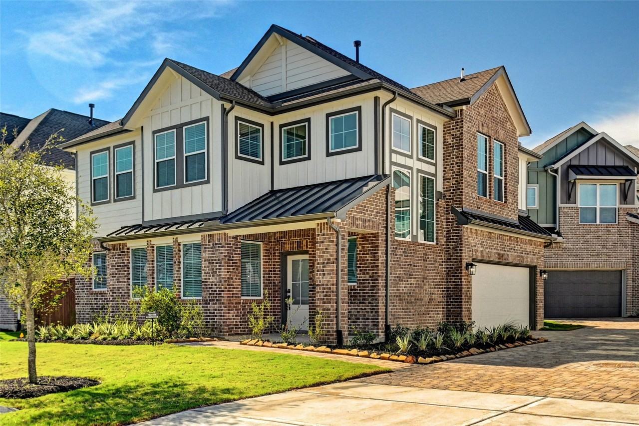 7643 Meadow Mouse Ln #7643 - Photo 2 of 35