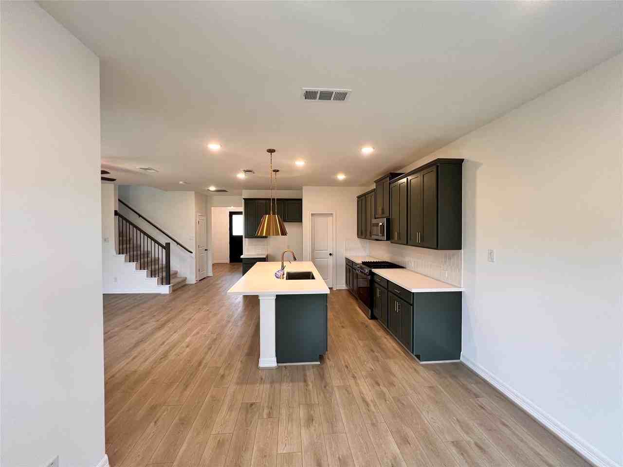 27426 Aster Green Dr #27426 - Photo 4 of 46