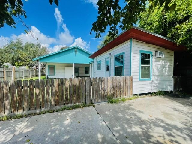 4518 Nicholson St #4518 - Photo 2 of 32