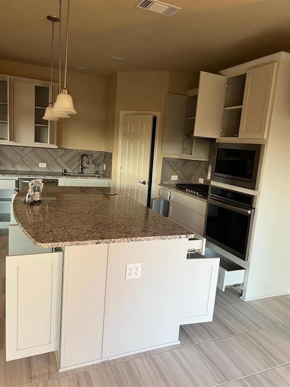 504 Christie Xing #504 - Photo 3 of 24