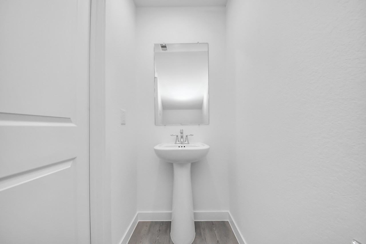 27111 Blue Pool Dr #27111 - Photo 2 of 38