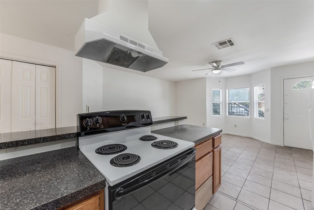 3238 Alabama St #3238-2 - Photo 6 of 15