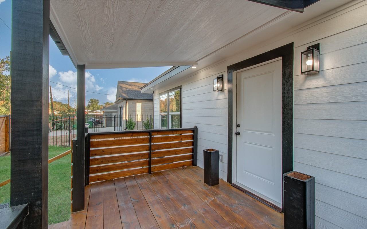 3222 Berry St #3222 - Photo 4 of 12