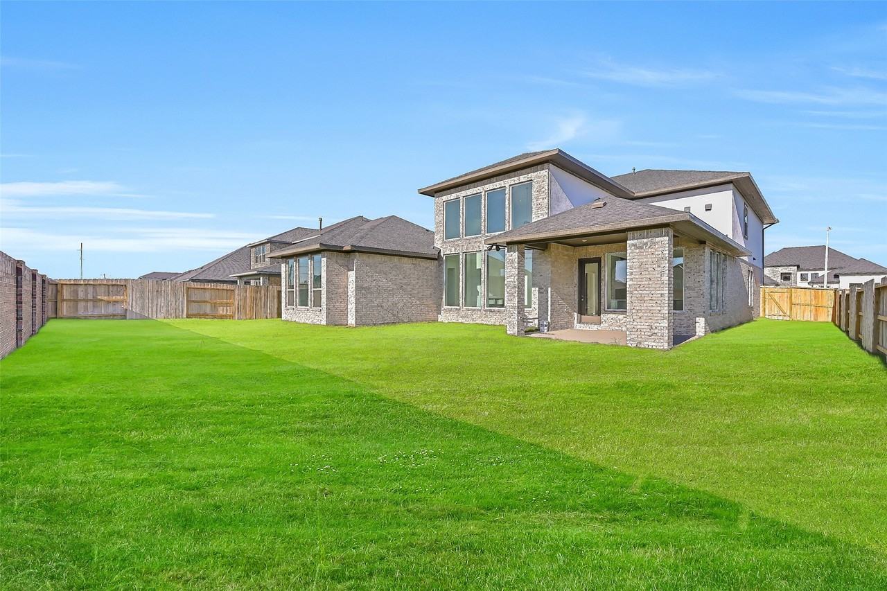 2128 Lila Sky Ln #2128 - Photo 3 of 34