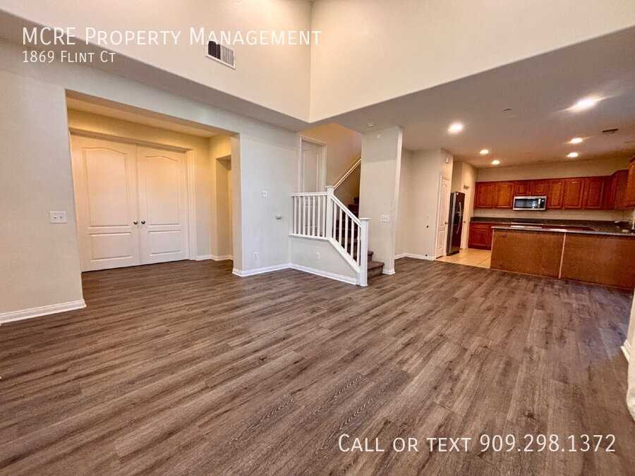 1869 Flint Ct - Photo 6 of 29