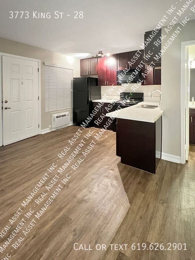 3773 King St #28 - Photo 3 of 25