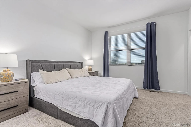 7870 Horsebrush Ln #C - Photo 6 of 17